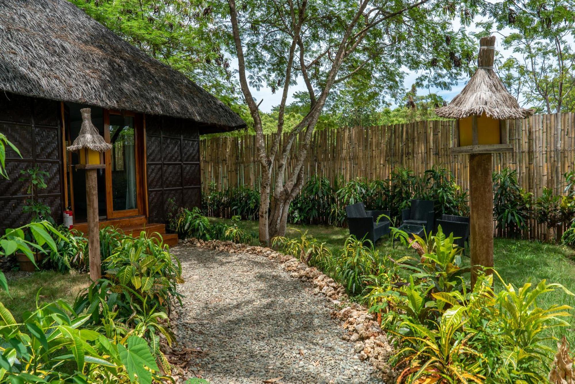 U Story Resort Siquijor Extérieur photo